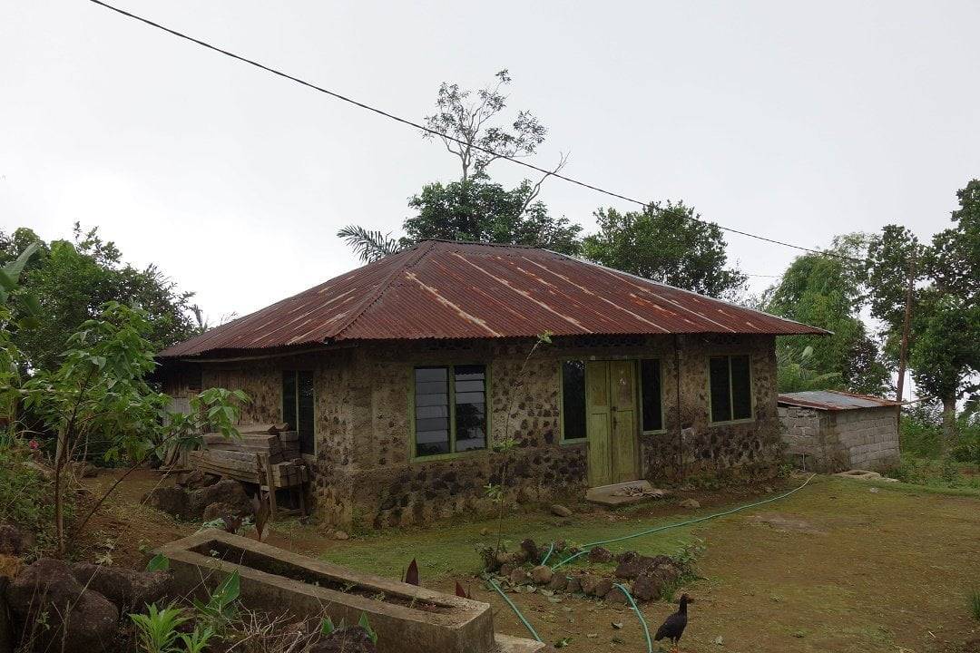 Moni, flores, indonesia 1