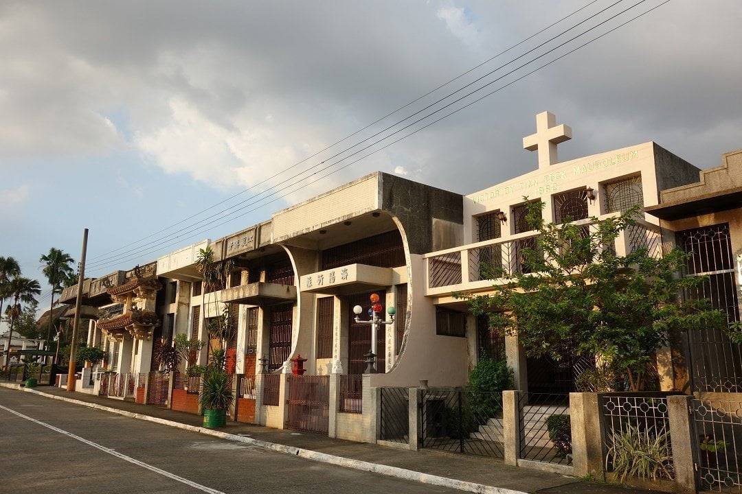 Chinese Cemetery Manila
