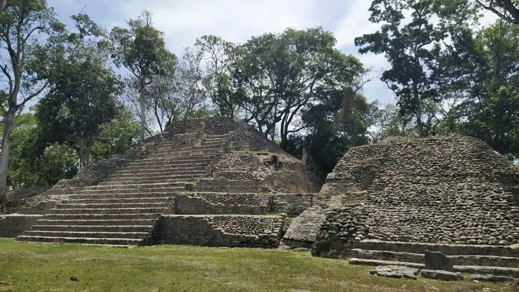 Cahal Pech, Maya ruins, San Ignacio, Belize