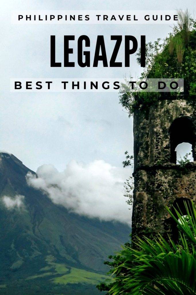 Legazpi, view over the Mayon Volcano