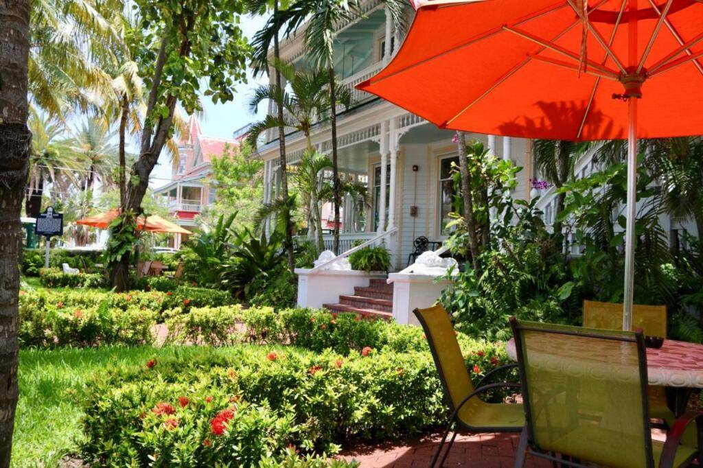 Southernmost Point Guest House, Key West, FL