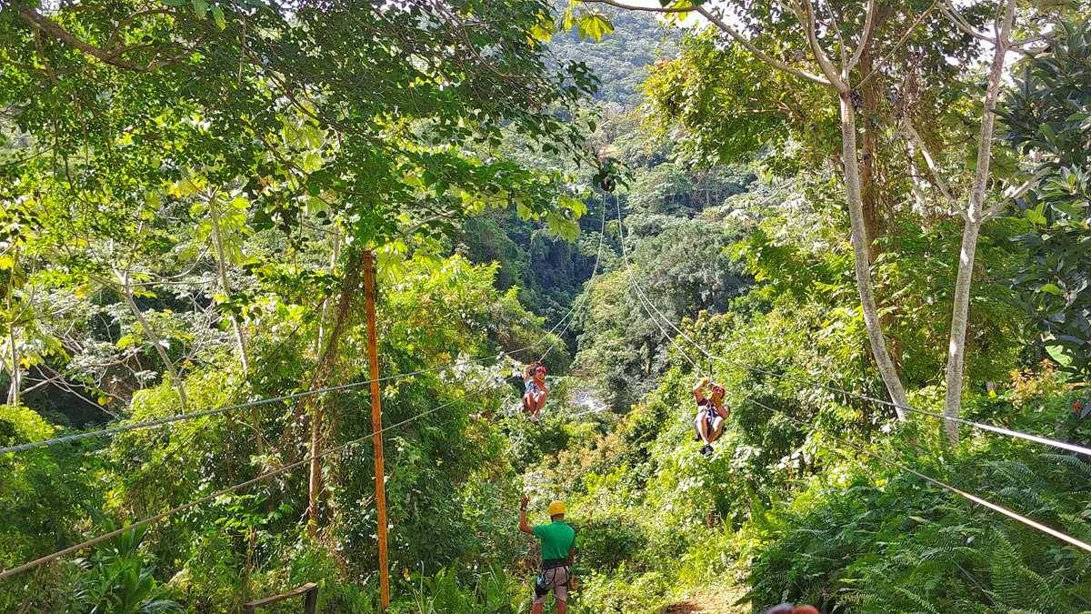 Ziplining anamuya bavaro runners