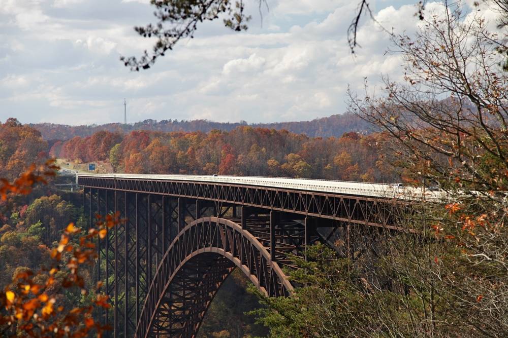 Fall foliage at the bridge over New River Gorge, West Virginia