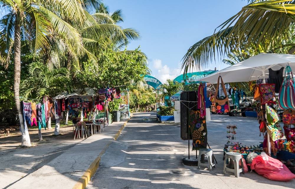 Craft market in Isla Mujeres
