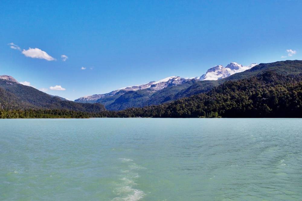 Lake cruising in Argentina