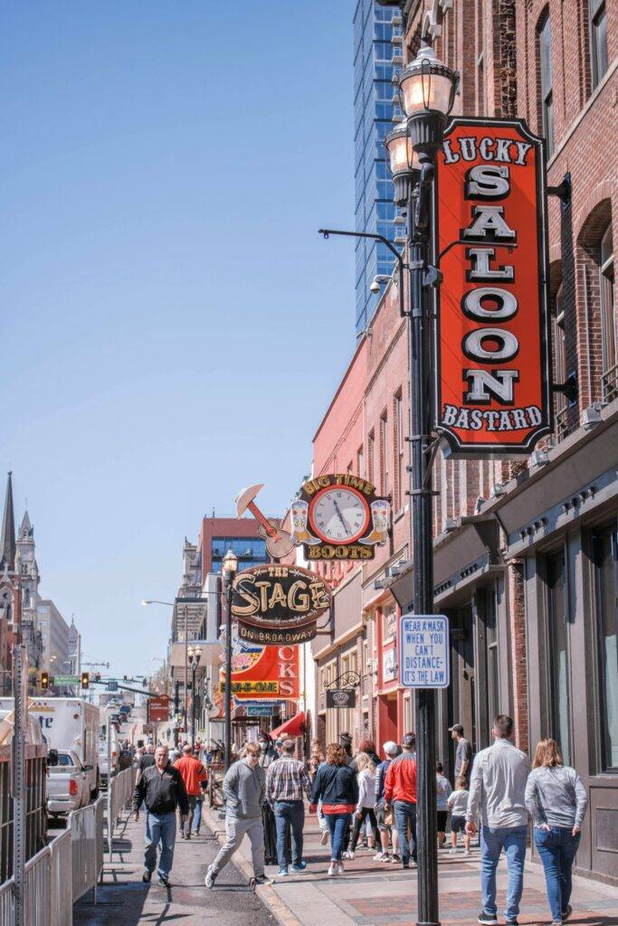 Epic Nashville Bachelorette Party Guide & Itinerary