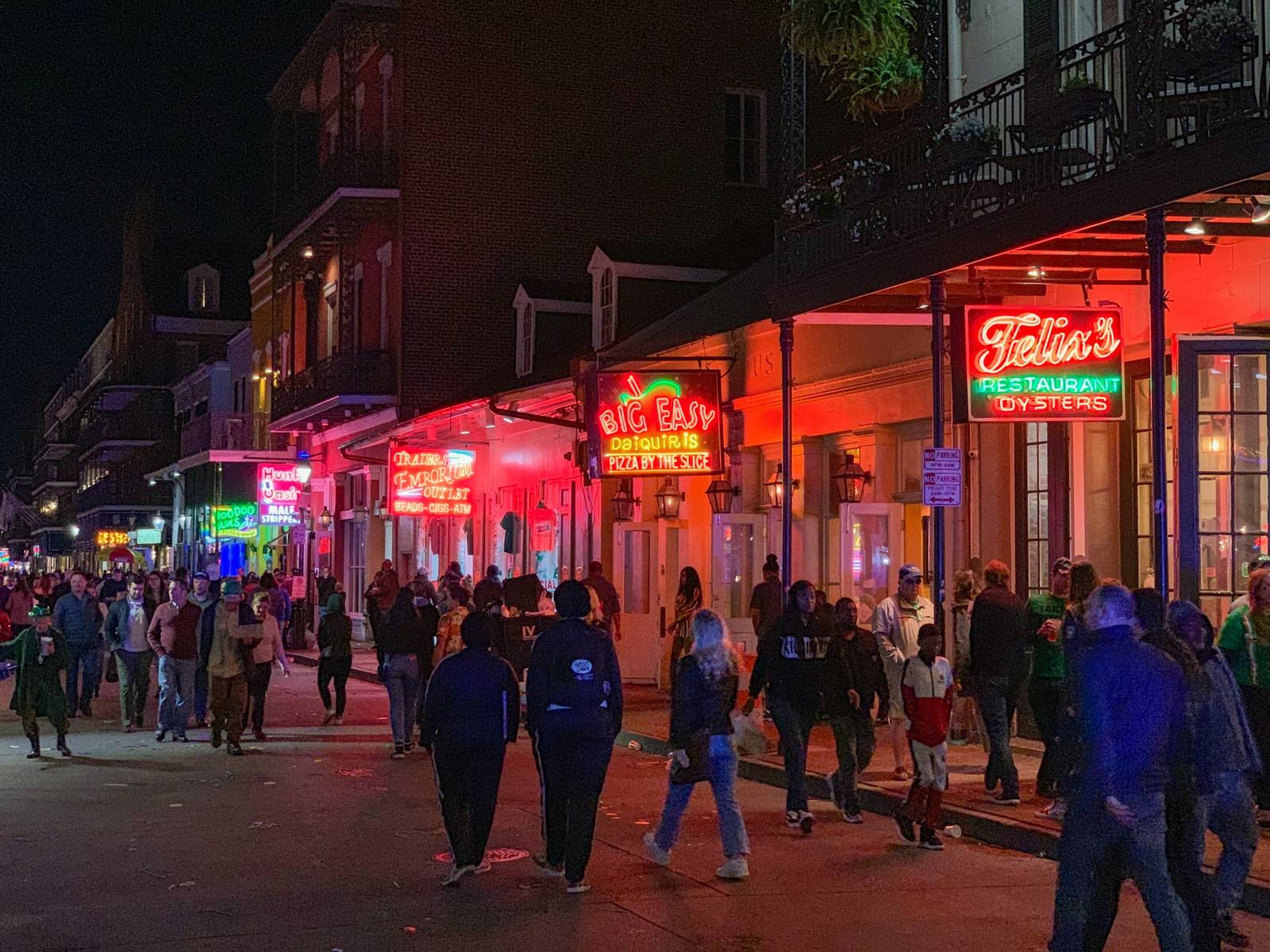 Epic NOLA Bachelorette Party Guide & Itinerary