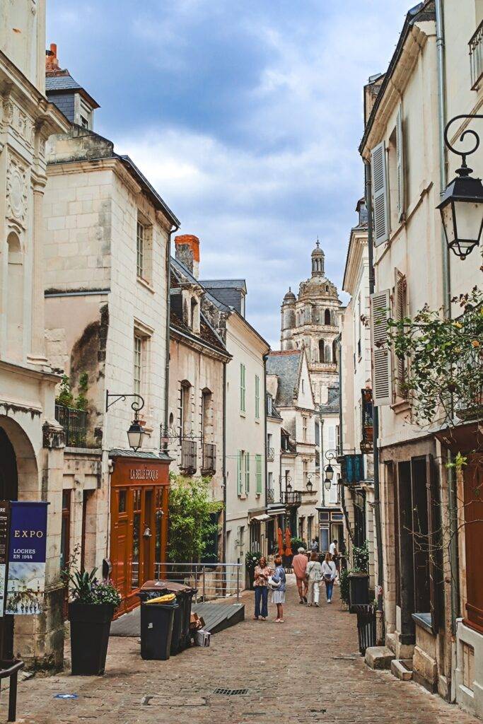 Loches