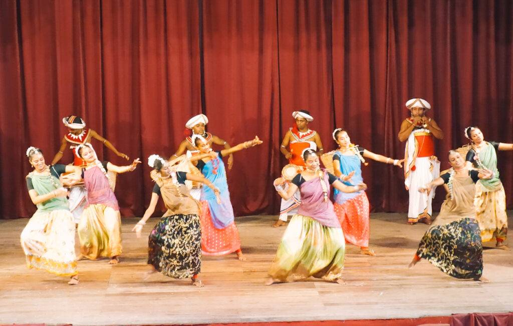 Kandy traditional dance show