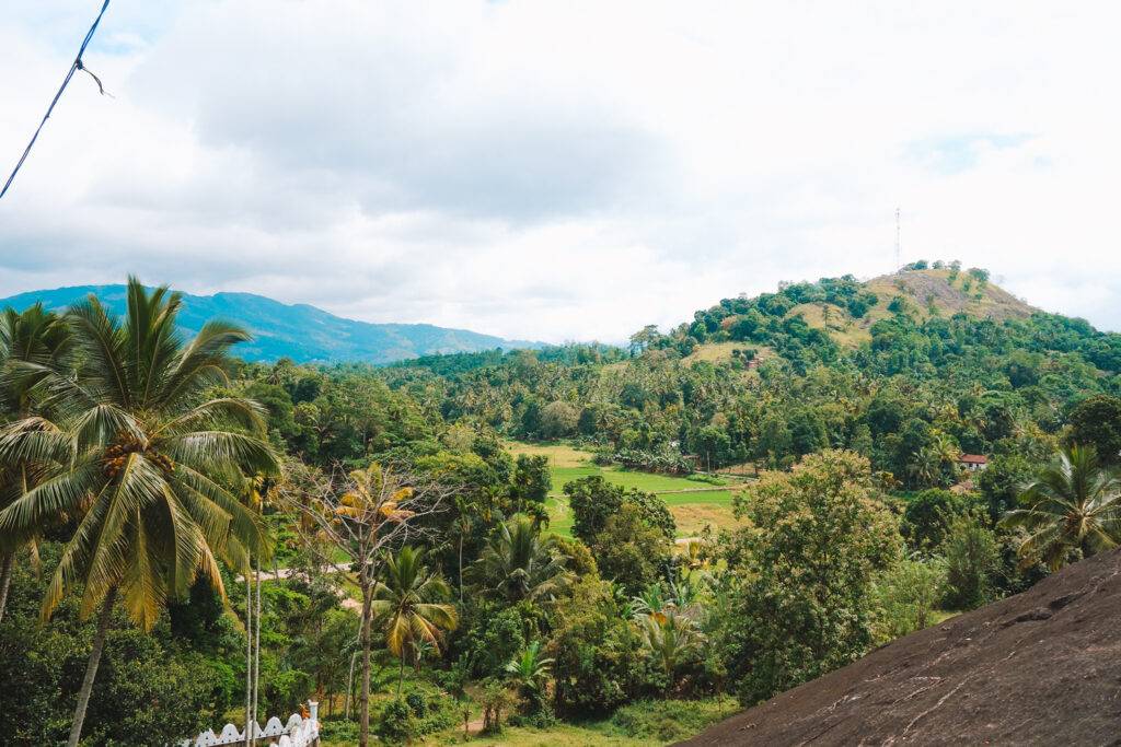 Lankatilaka Temple, Kandy